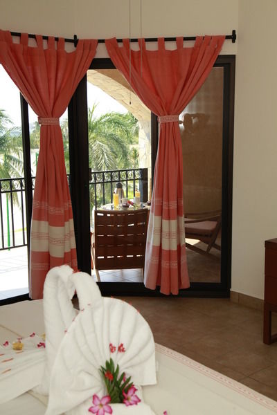 Marina Park Plaza Aparthotel Huatulco Exteriör bild