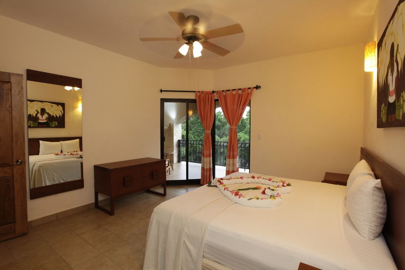 Marina Park Plaza Aparthotel Huatulco Exteriör bild