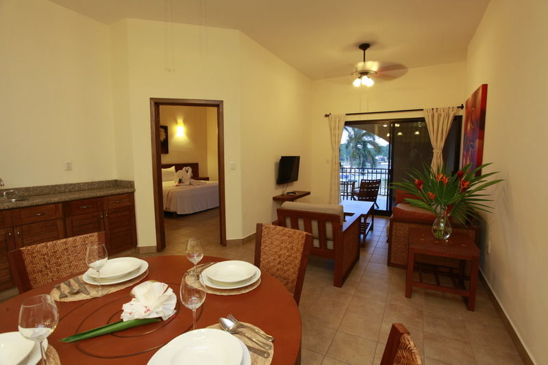 Marina Park Plaza Aparthotel Huatulco Exteriör bild